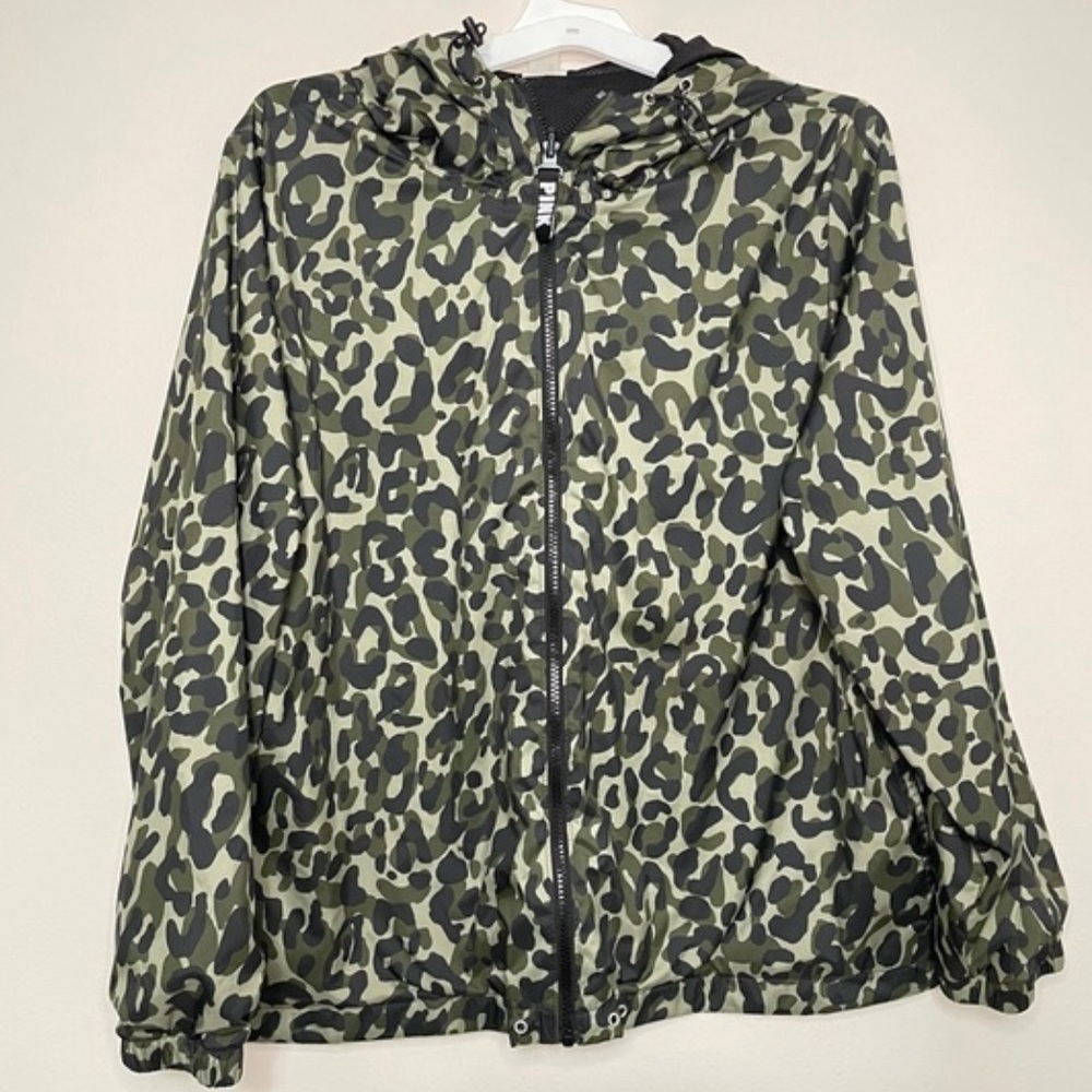 VSPINK BRAND NWT ARMY LINED ANORAK FULL ZIP JACKET